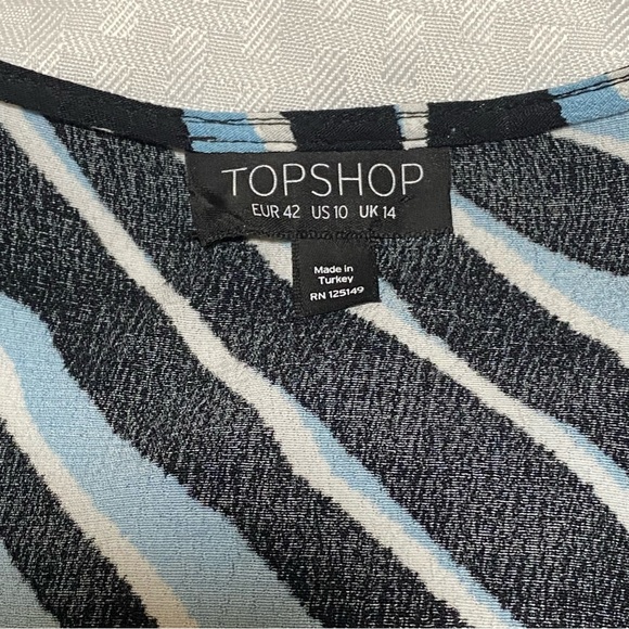 TOPSHOP ZEBRA PRINT TOP - Picture 4 of 9